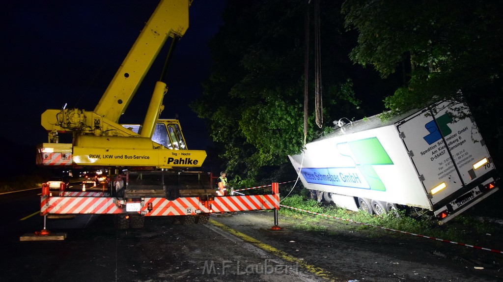 Schwerer VU A 3 Rich Oberhausen Hoehe AK Leverkusen P154.JPG - Miklos Laubert